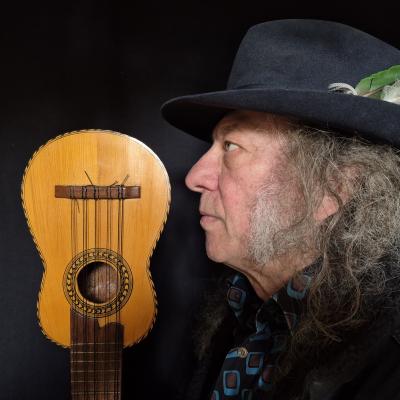 John et son charango