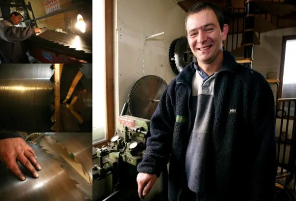 MECANICIEN AFFUTEUR

Dans son atelier il affûte les nombreuses lames de la scierie. Il assure l'entretien et la réparation des machines.